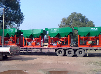JT4-2跳汰機(jī)設(shè)備裝車發(fā)貨云南